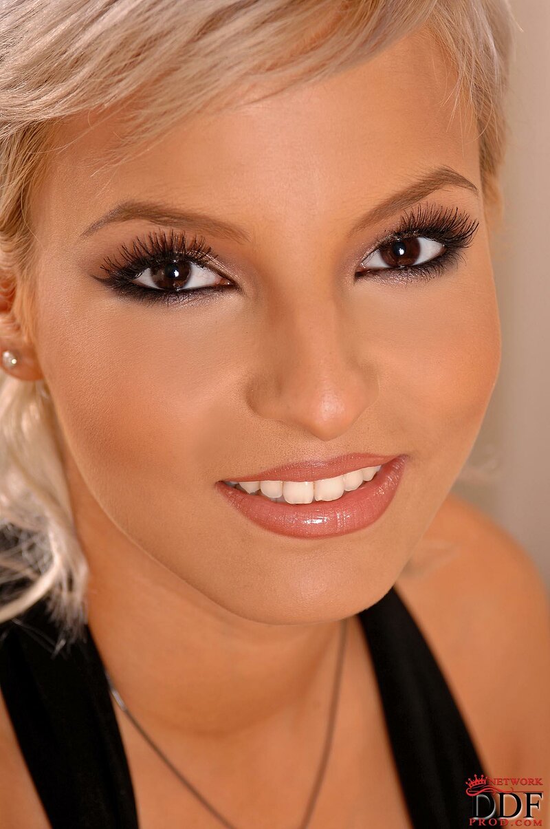 Светлана, 18 лет, 4 размер груди